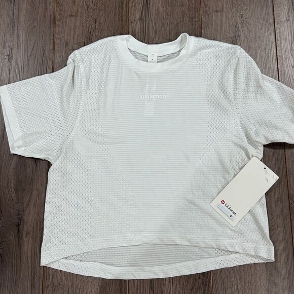 New Swiftly High- Low Cropped Short Sleeve - Picture 1 of 2